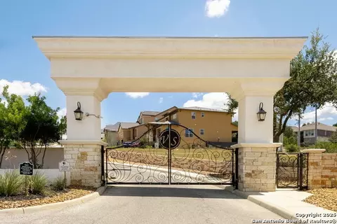 8451 Sierra Hermosa, San Antonio, TX 78255