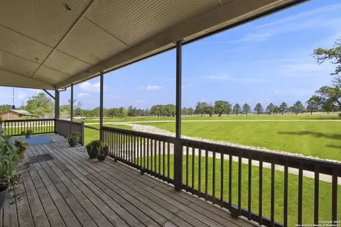 117 Lagniappe L, Bandera, TX 78003