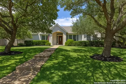 608 Kendall Pkwy, Boerne, TX 78015