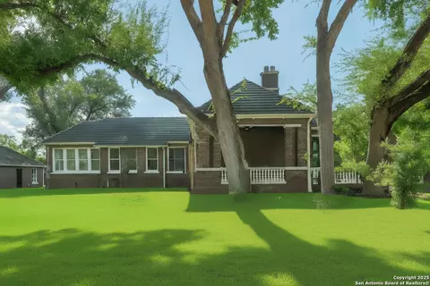 148 Elsmere, San Antonio, TX 78212