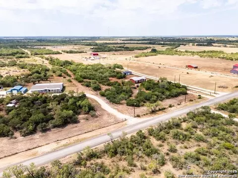 1979 County Road 651, Devine, TX 78016 photo 47