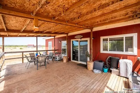 1979 County Road 651, Devine, TX 78016 photo 38