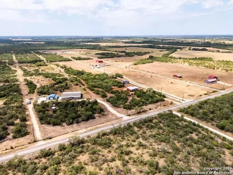 1979 County Road 651, Devine, TX 78016 photo 46