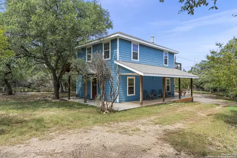 1265 Comanche Path, Bandera, TX 78003