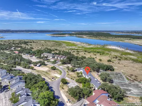 2004 Lakeland Dr #5A, Canyon Lake, TX 78133