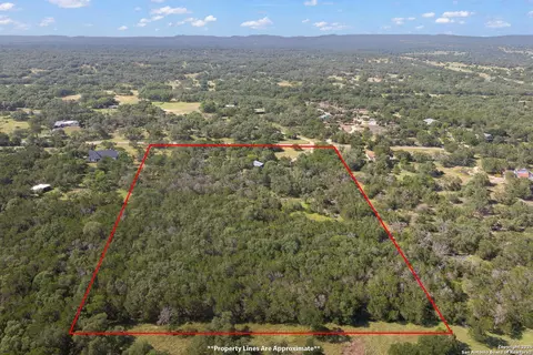 1060 Forest View Dr, Blanco, TX 78606 photo 16