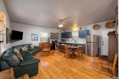 1060 Forest View Dr, Blanco, TX 78606 photo 14