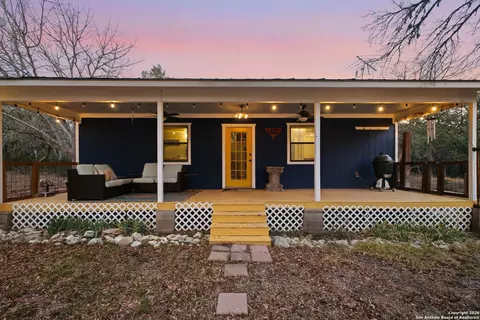 1060 Forest View Dr, Blanco, TX 78606 photo 3
