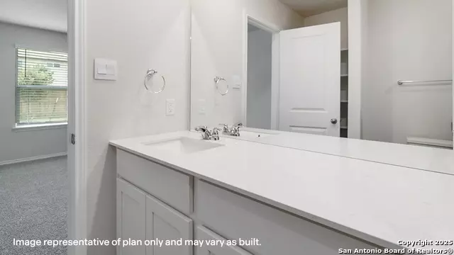 Bath - 13935 Sandstone Pass, San Antonio, TX 78253 photo 1 of 2