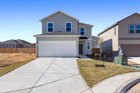 14415 Gopher Cv, Elmendorf, TX 78112