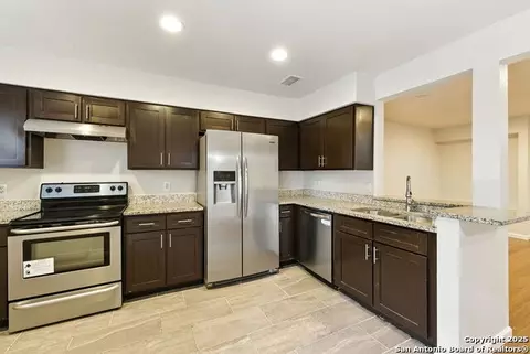 100 Lorenz Rd #1502, San Antonio, TX 78209