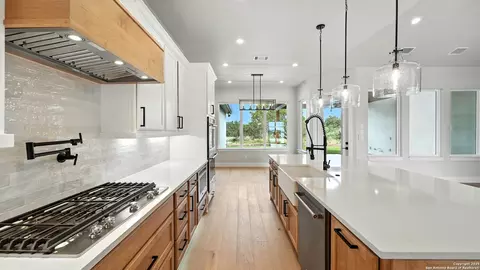 306 Toucan, Spring Branch, TX 78070