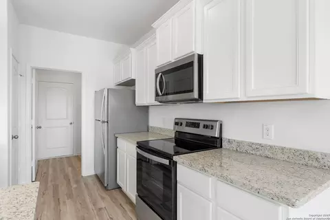 16001 Delgado Hls, Lytle, TX 78052 photo 9