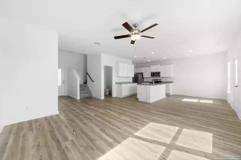 16001 Delgado Hls, Lytle, TX 78052 photo 5