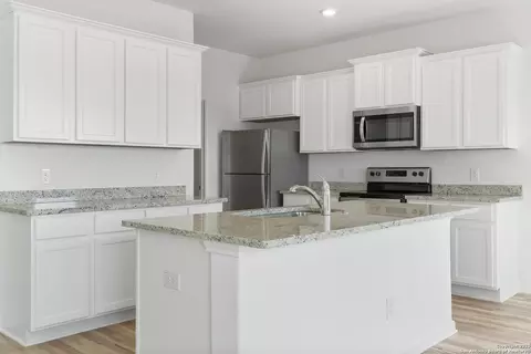 16001 Delgado Hls, Lytle, TX 78052 photo 7