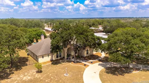 133 Copper Rdg, La Vernia, TX 78121
