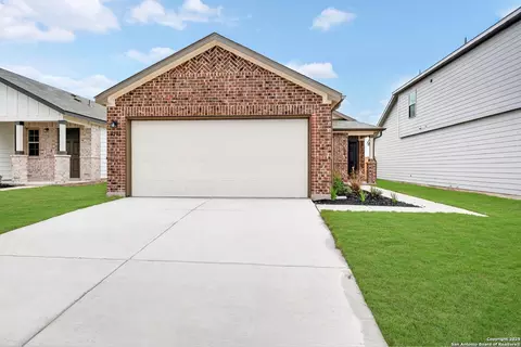4293 Carlotta Dr, New Braunfels, TX 78130