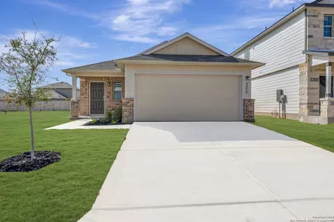 4292 Carlotta Dr, New Braunfels, TX 78130