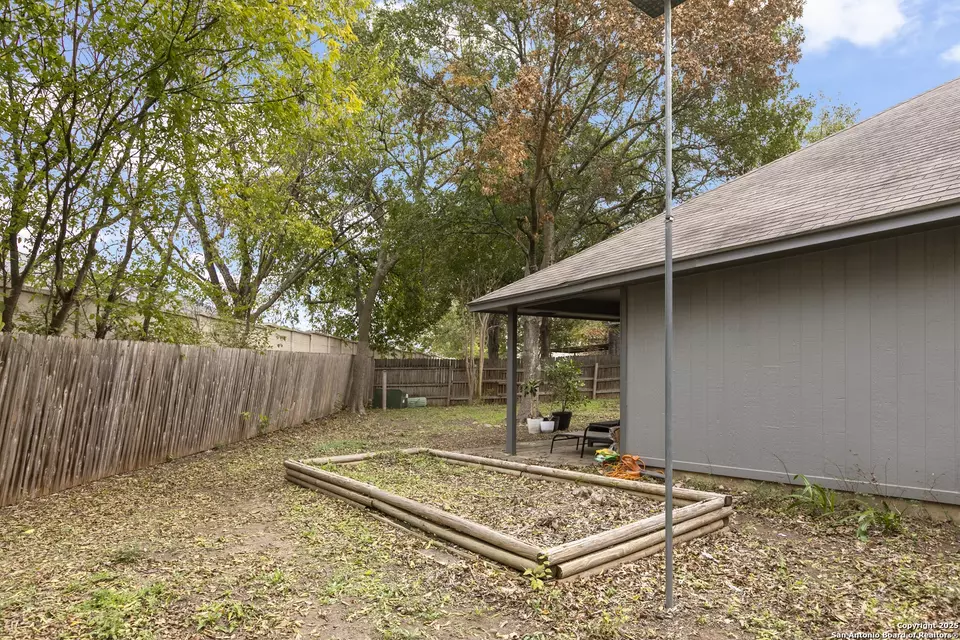 Exterior - 7709 Brunning, Live Oak, TX 78233 photo 3 of 5