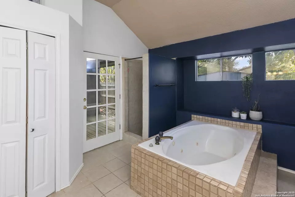Bath - 7709 Brunning, Live Oak, TX 78233 photo 1 of 2