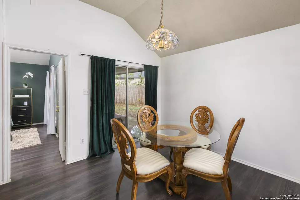 Dining - 7709 Brunning, Live Oak, TX 78233 photo 1 of 1