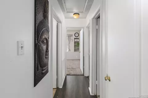Entry Way - 7709 Brunning, Live Oak, TX 78233 photo 1 of 2