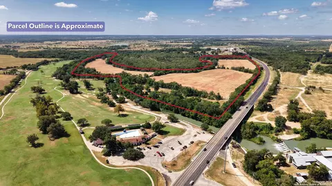 000 State Hwy 80 S, Luling, TX 78648