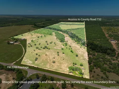 130 Acres Fm-2200, Yancey, TX 78886