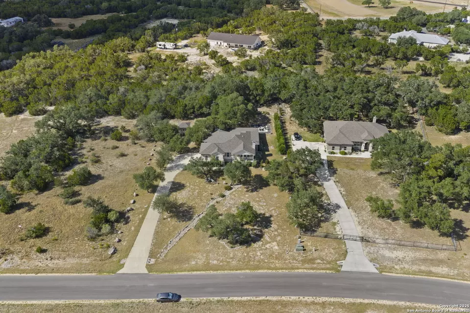 View/Area - 1608 Lake Rdg, Canyon Lake, TX 78133 photo 2 of 5