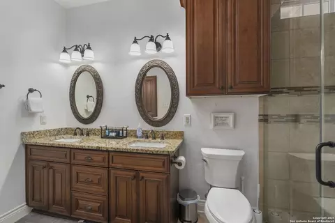 Bath - 1608 Lake Rdg, Canyon Lake, TX 78133 photo 1 of 2