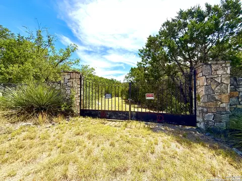 9852 Marnoch Rd, Helotes, TX 78023 photo 11