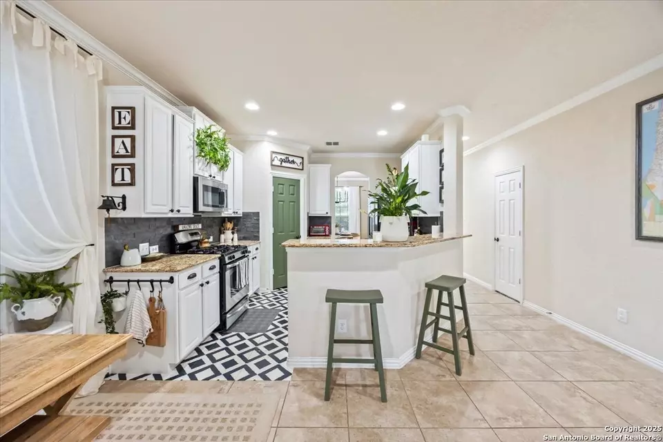 Kitchen - 3722 Sweet Olive, San Antonio, TX 78261 photo 1 of 4