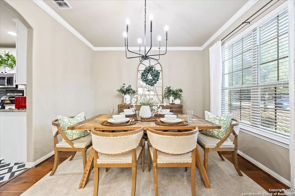 Dining - 3722 Sweet Olive, San Antonio, TX 78261 photo 1 of 3