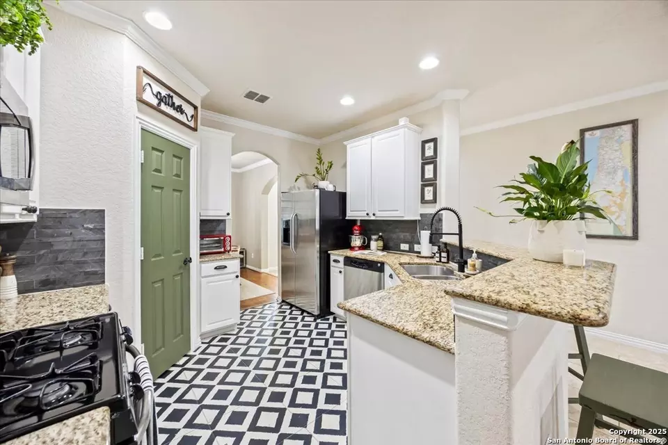 Kitchen - 3722 Sweet Olive, San Antonio, TX 78261 photo 2 of 4