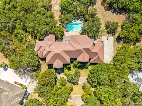 112 Canter Gait, Shavano Park, TX 78231