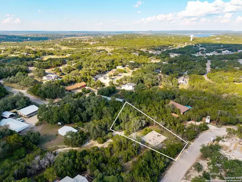 651 Valley, Canyon Lake, TX 78133