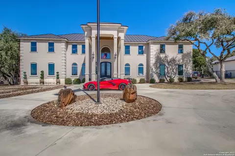 9811 Klein Ct, New Braunfels, TX 78132