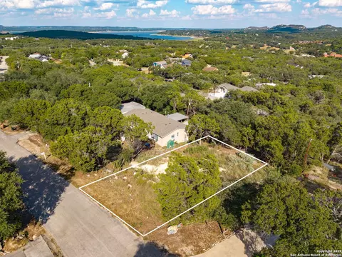 1248 Springwater, Canyon Lake, TX 78133