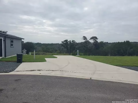 5386 Ranch Road 1376 #10, Fredericksburg, TX 78624