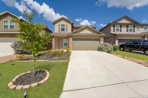 2887 Panther Spg, New Braunfels, TX 78130