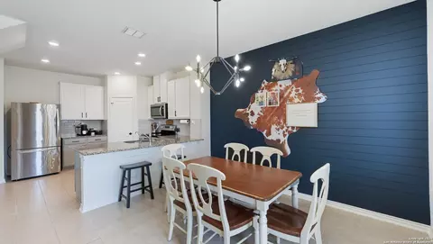 241 Deer Crst, New Braunfels, TX 78130