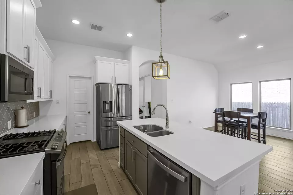 Kitchen - 14171 Blind Bandit, San Antonio, TX 78254 photo 2 of 2
