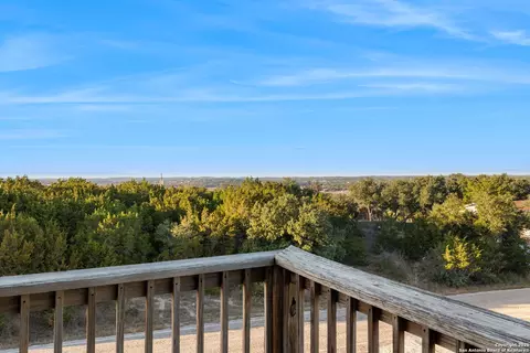 556 Apollo Dr, Canyon Lake, TX 78133