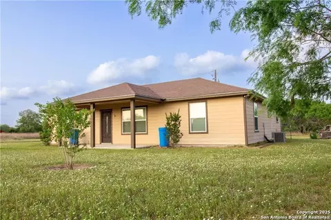 3134 E Hwy 59, Beeville, TX 78102 photo 1