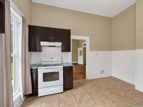 Kitchen - 301 Jefferson Dr, Devine, TX 78016 photo 2 of 3