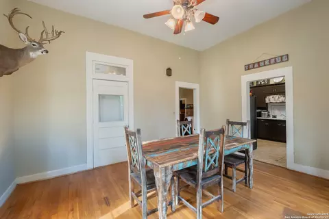 Dining - 301 Jefferson Dr, Devine, TX 78016 photo 2 of 2