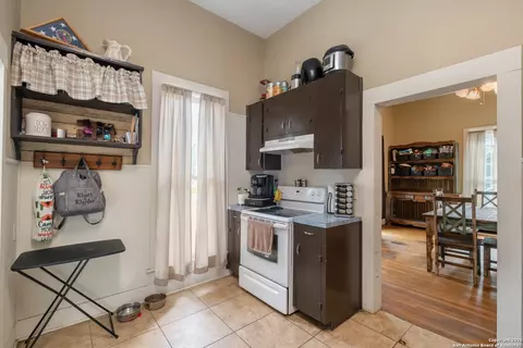 Kitchen - 301 Jefferson Dr, Devine, TX 78016 photo 1 of 2