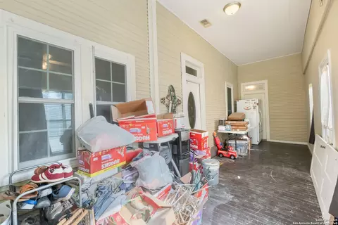 Exterior - 301 Jefferson Dr, Devine, TX 78016 photo 4 of 8