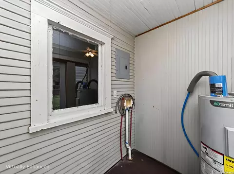 Other - 301 Jefferson Dr, Devine, TX 78016 photo 3 of 4