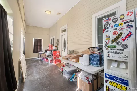 Exterior - 301 Jefferson Dr, Devine, TX 78016 photo 5 of 8